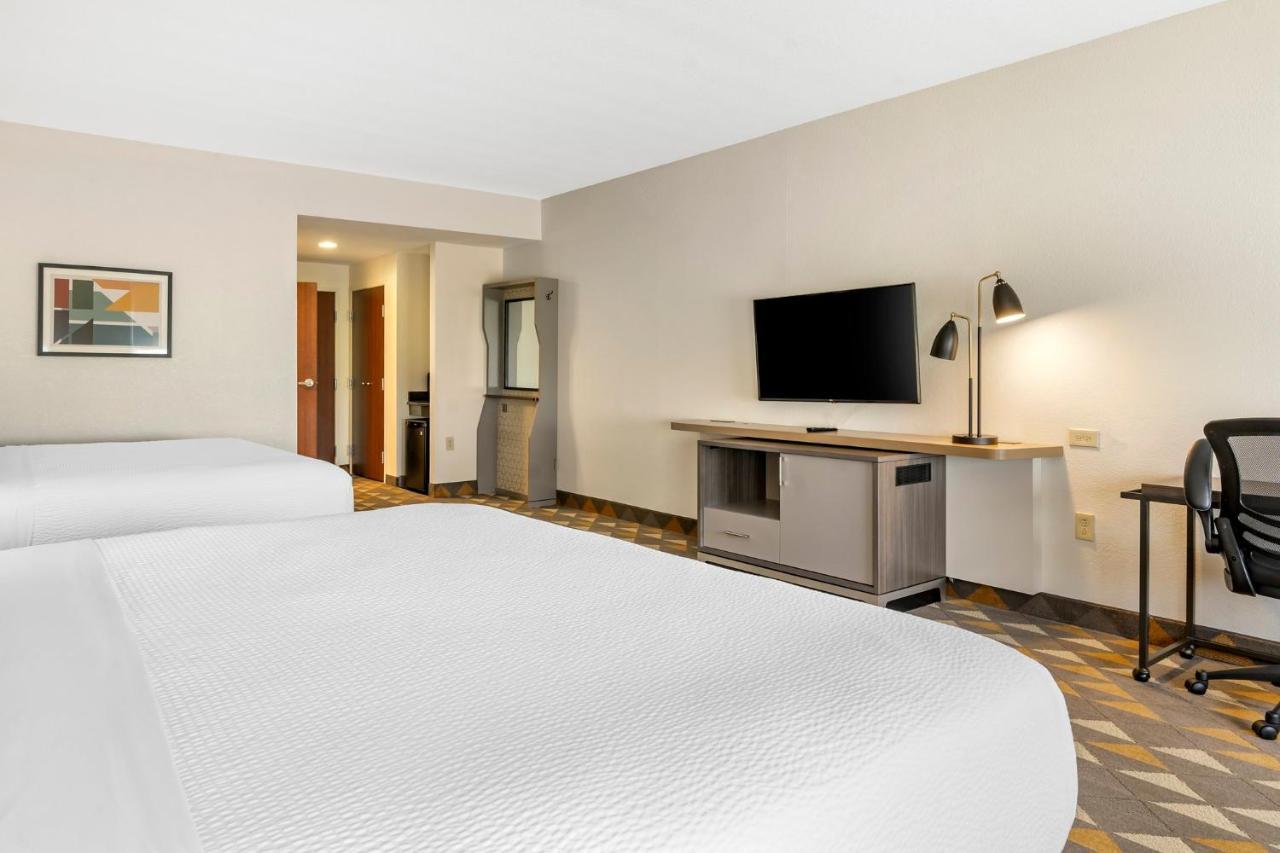 Holiday Inn Louisville Airport South By Ihg Εξωτερικό φωτογραφία