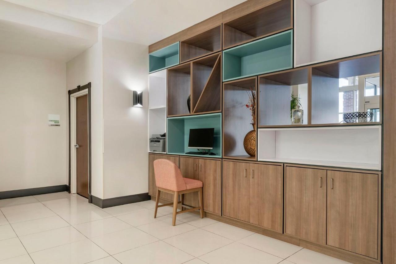 Holiday Inn Louisville Airport South By Ihg Εξωτερικό φωτογραφία